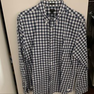 J CREW SLIM FIT Button Down (blue & white)